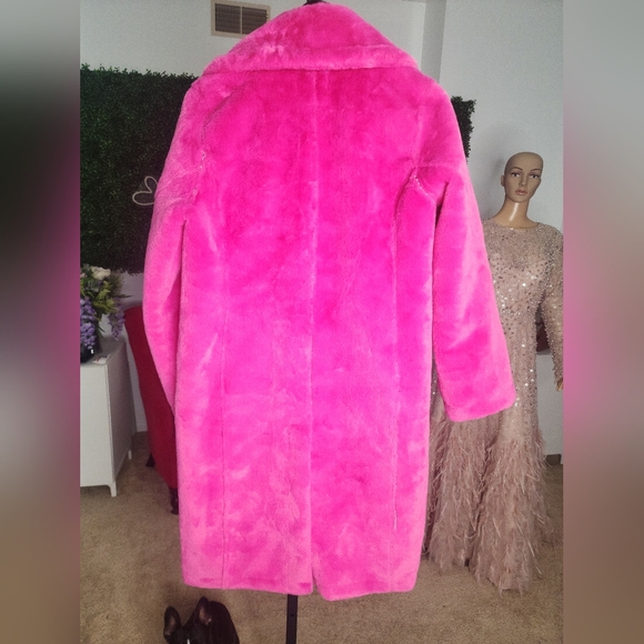 🟢SALE! AVEC LES FILLES,  HOT PINK FAUX FUR COAT - Picture 5 of 13
